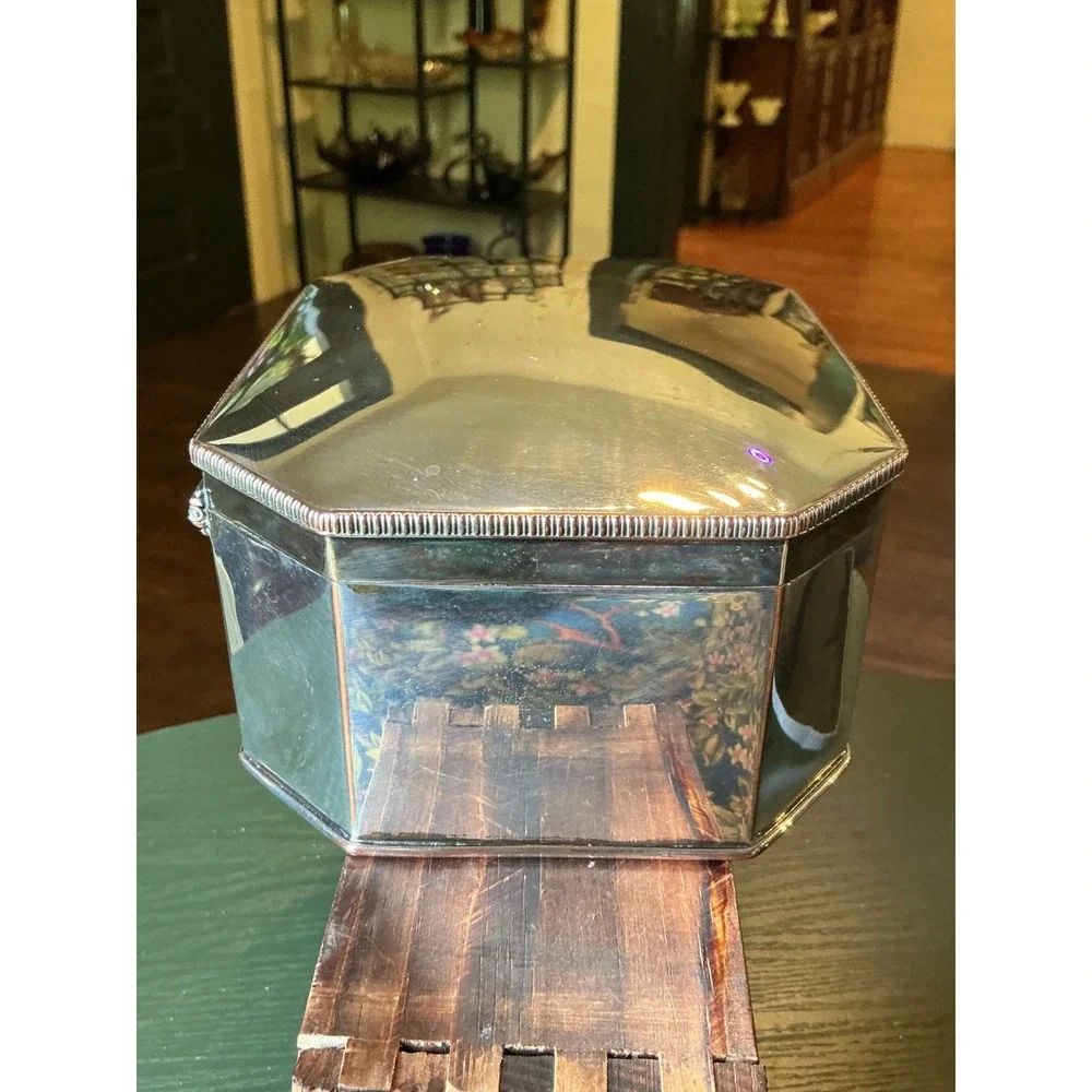 Vintage Silver Over Copper Octagonal Trinket Box Hinged Biscuit Jewelry Case